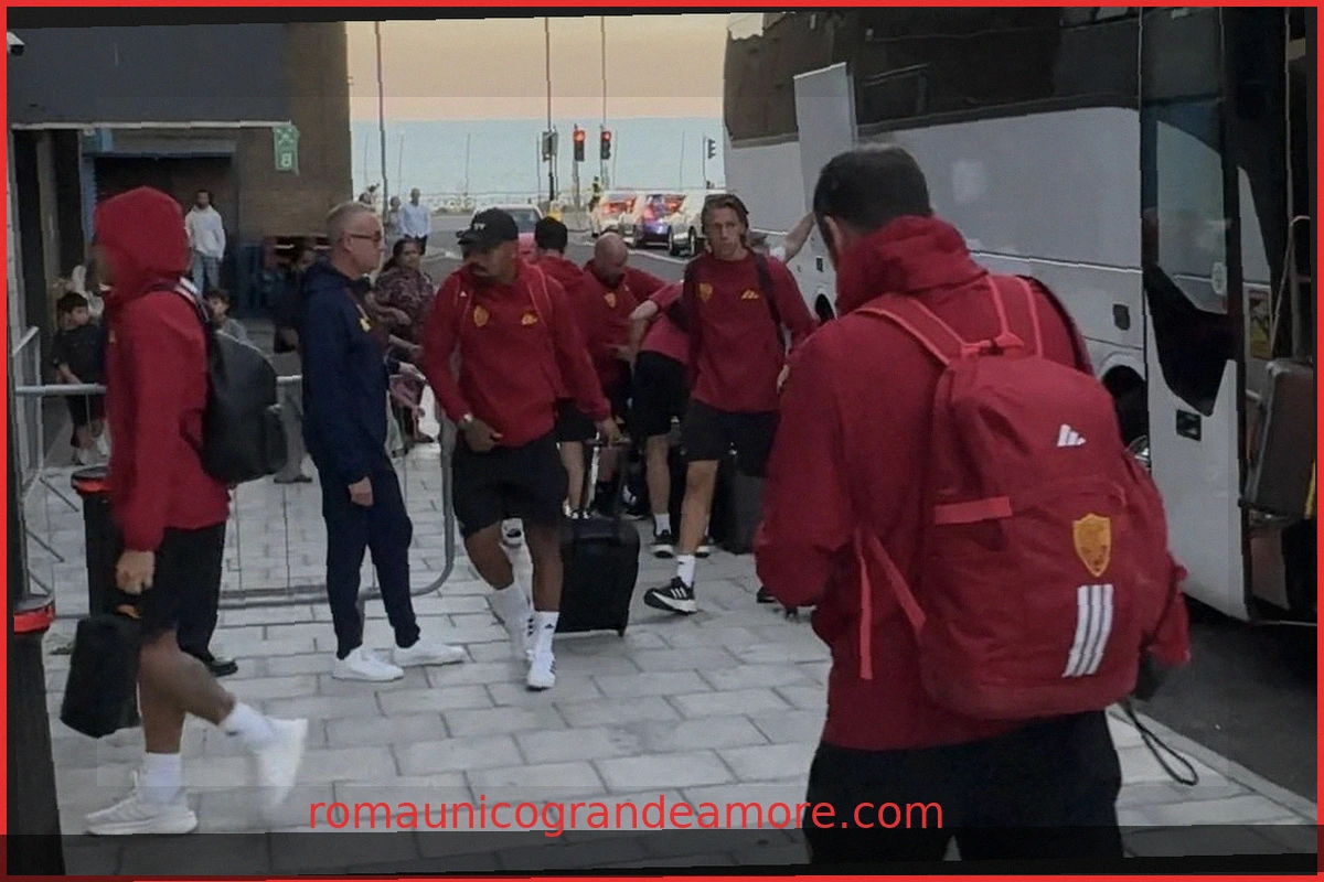 La Roma è arrivata a Brighton per il ritiro estivo