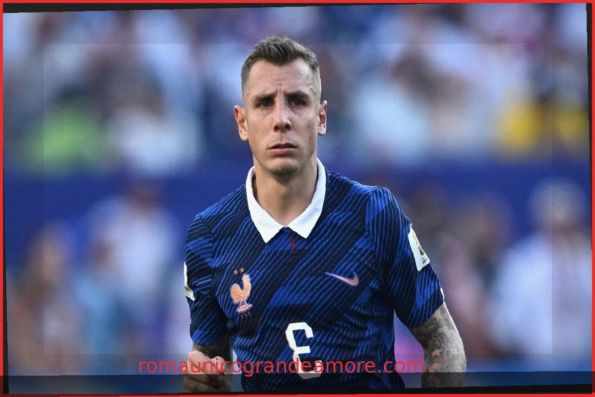 Lucas Digne ritorna al PSG dopo 10 anni: "Il club è cambiato, sono impressionato"