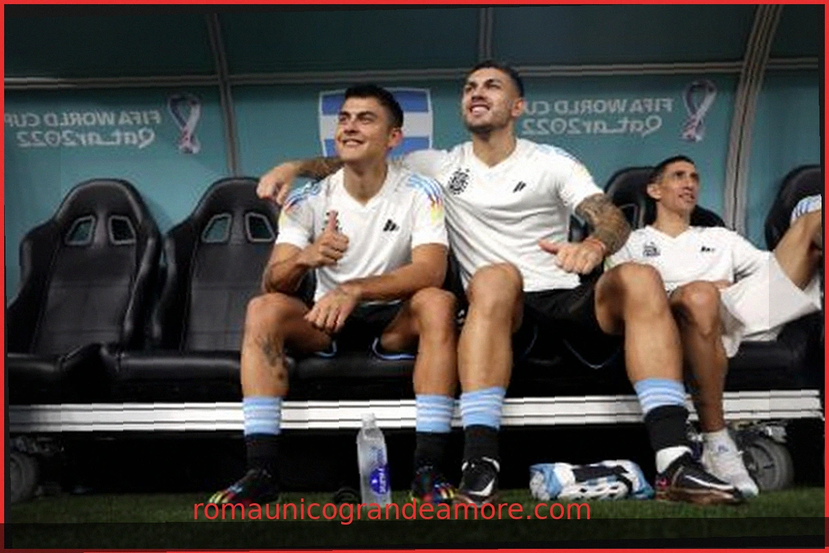 Paredes espulso dopo finale Mondiale: lite a bordo campo