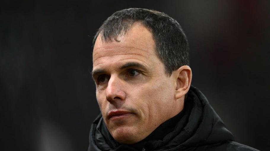 Preview Régis Le Bris elogia Enzo Le Fée e il suo impatto sul Sunderland