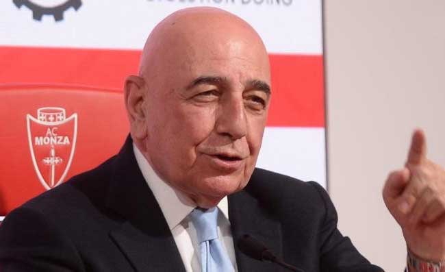 Preview La carriera e la passione di Adriano Galliani: dai 29 trofei con il Milan alla storia del Monza