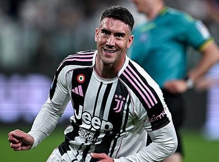 Vlahovic e la visione di Allegri: un’intesa perfetta per il Milan