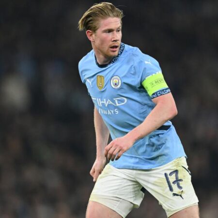De Bruyne a Napoli: L’accoglienza dei tifosi e la sorpresa a Capri
