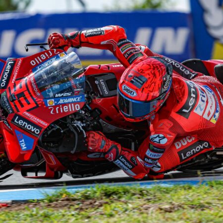 MotoGP Brno: Marc Marquez trionfa nella Sprint Race