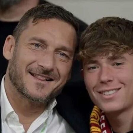 Cristian Totti Abbandona il Calcio: Il Peso di un Cognome Iconico