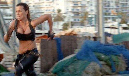 Lella Costa: Il Mio Mondo tra Sport e Passioni