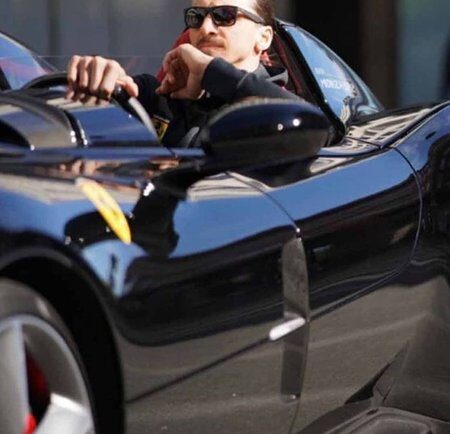 Zlatan Ibrahimovic Incontra Flavio Manzoni: Passione Ferrari Oltre il Calcio