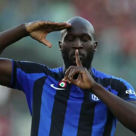 Romelu Lukaku in lutto per la perdita del padre: «Senza di te, non sarò mai più come prima»