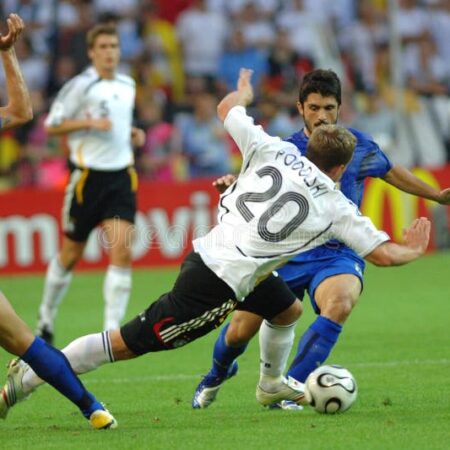 L’Italia di Gattuso vince in Estonia e si assicura i play-off con tre reti