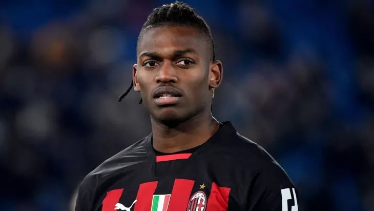 Preview Rafael Leão: Ritorno Anticipato a Milano per Gestione Fisica Concordata