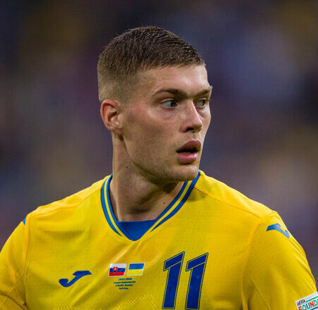 Le Occasioni Mancate di Dovbyk nella Vittoria dell’Ucraina contro l’Azerbaigian