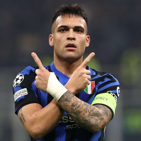 Lautaro Martinez nella storia: doppia a Portorico e aggancio a Crespo come 4° marcatore argentino di sempre