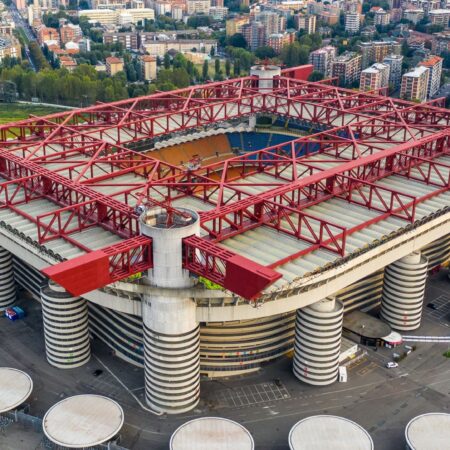 Il Nuovo San Siro: Tribune a 37 Gradi per un’Esperienza Vertiginosa