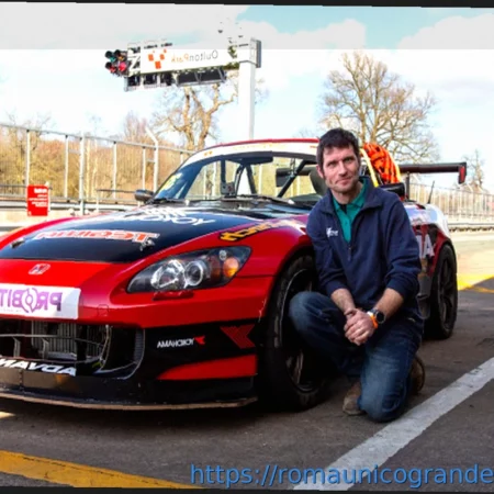 Guy Martin: La Leggenda del TT Debutta nelle Corse Automobilistiche
