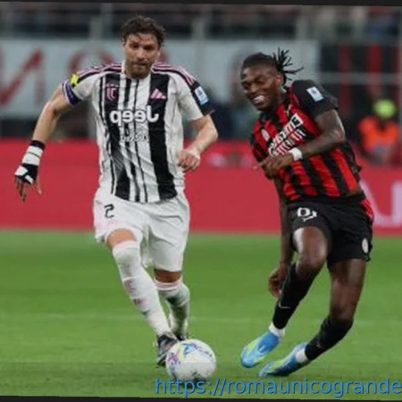Tifosi del Milan fischiano ancora Rafael Leão dopo la sostituzione contro la Juventus