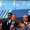 Infantino: «Orgoglioso dell’Iran ai Mondiali, pronto a guidare il bus da Teheran»